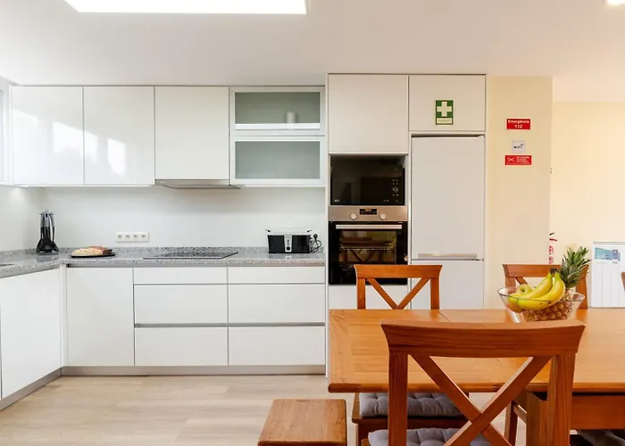 Shoreline Escape By Portugal Active 公寓 埃斯波森迪