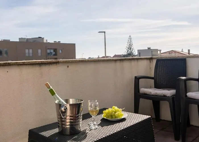 Shoreline Escape By Portugal Active 公寓 *