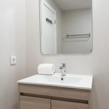 Shoreline Escape By Portugal Active Esposende