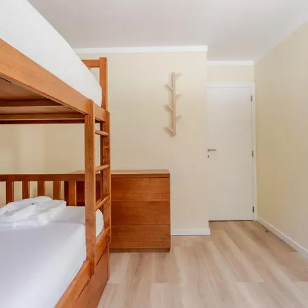 Apartment Shoreline Escape By Portugal Active