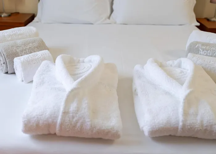 Shoreline Escape By Portugal Active Esposende